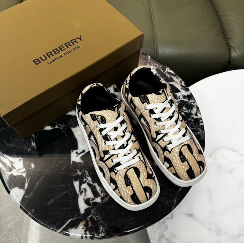 Burberry Low Shoes